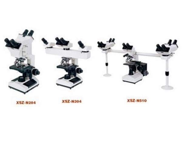 میکروسکوپ بیولوژی استاد–دانشجو سه نفره